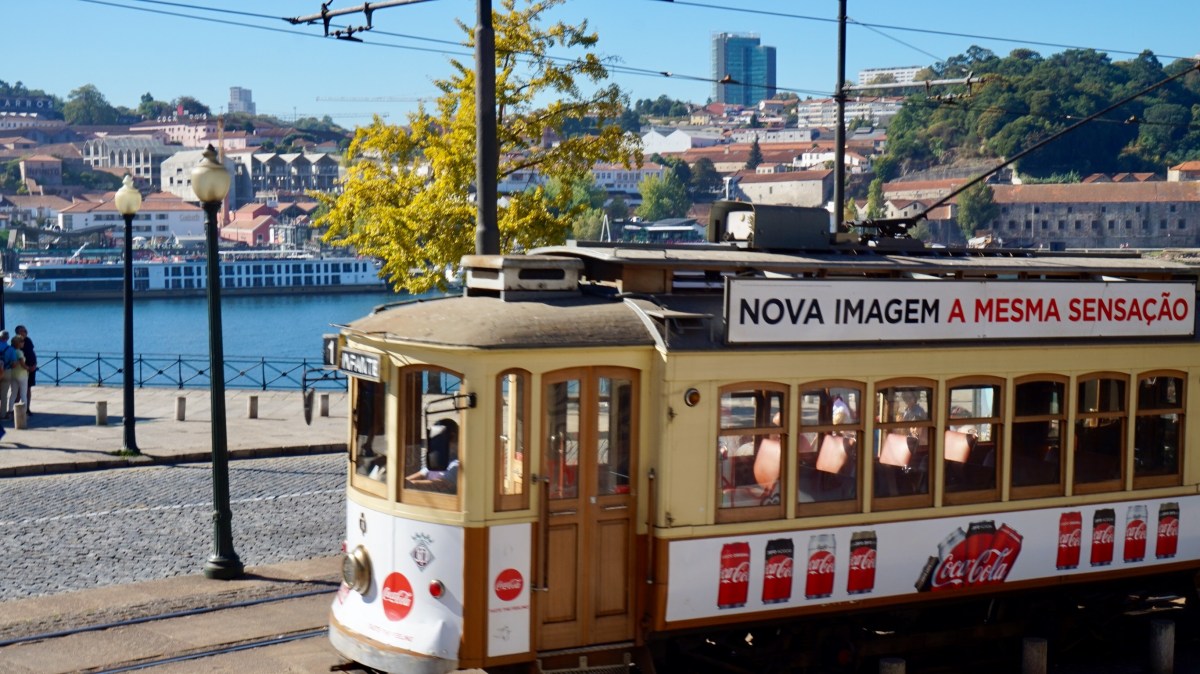 5977653E-C852-4AB1-BDE3-CD4C960925DD