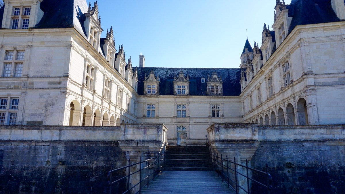 23578FB2-5270-4FE0-8404-4B313530DA04