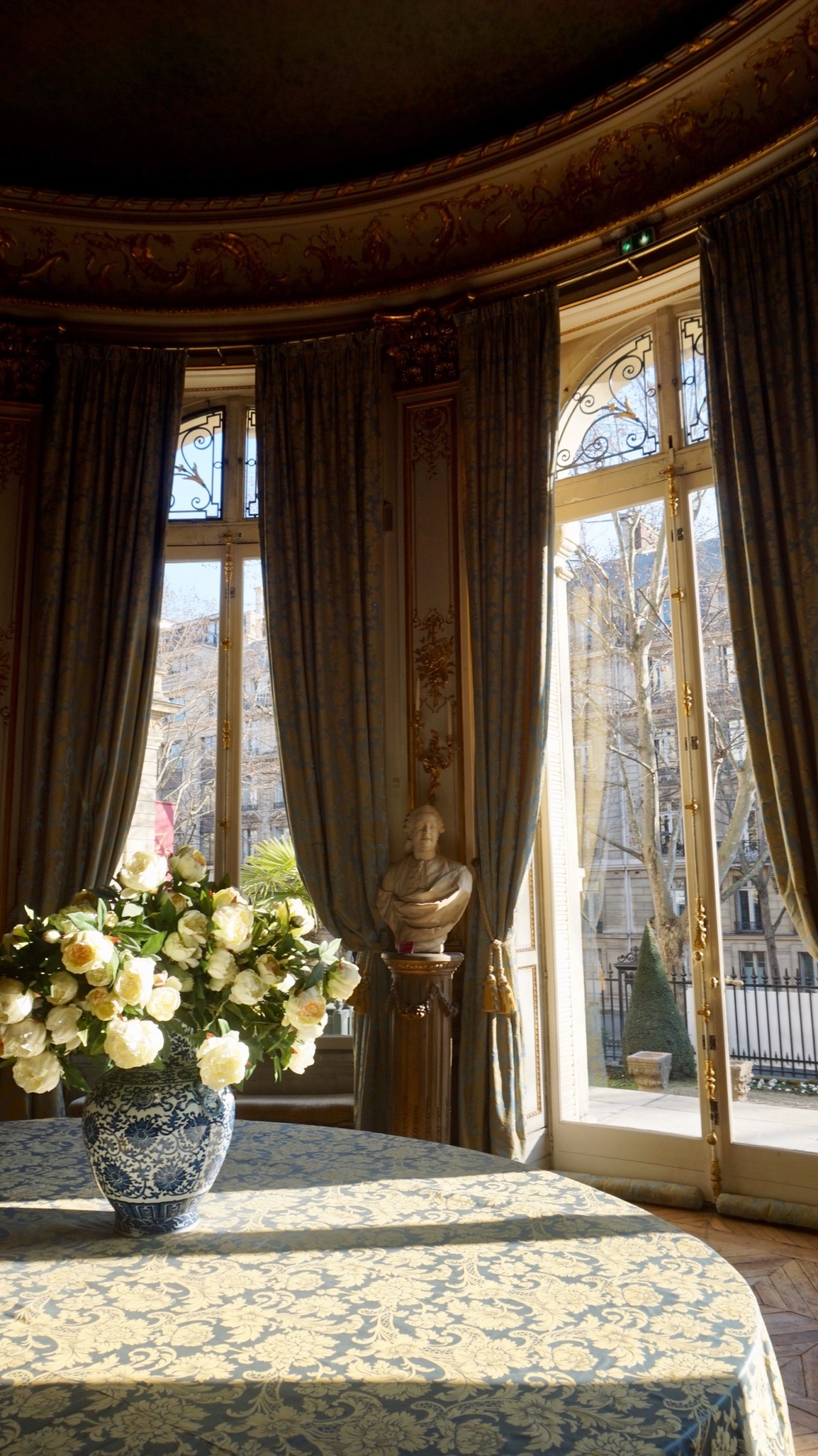 4C5755D3-FC3D-4F1A-8553-FDD857194932