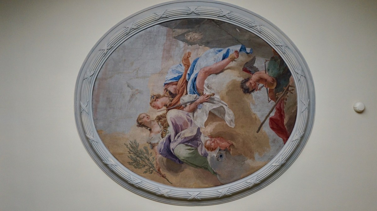 B2873571-8C64-4ADE-9AC2-20BF1D0CE0ED