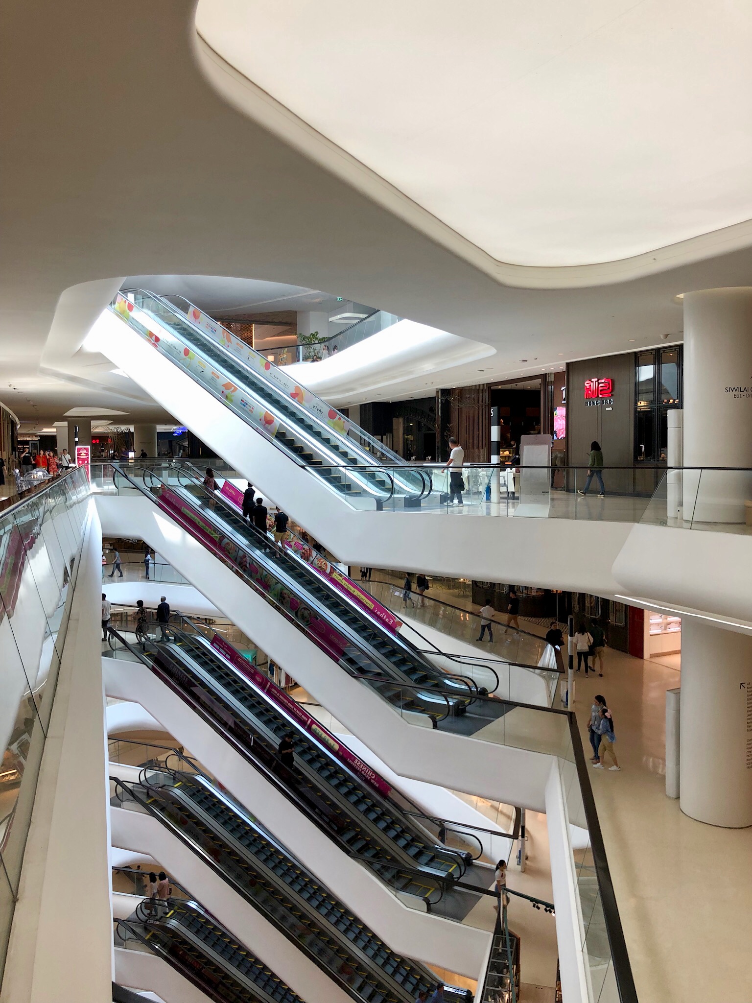 7166C1F3-4C73-45C9-86A4-52E8A025118B